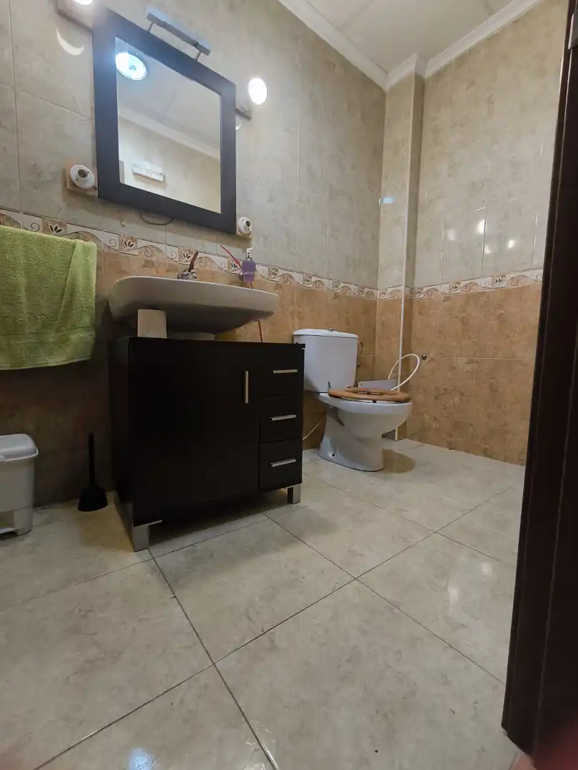 Badezimmer von Geschaftsraum zum Verkauf in Torrevieja mit Klimaanlage