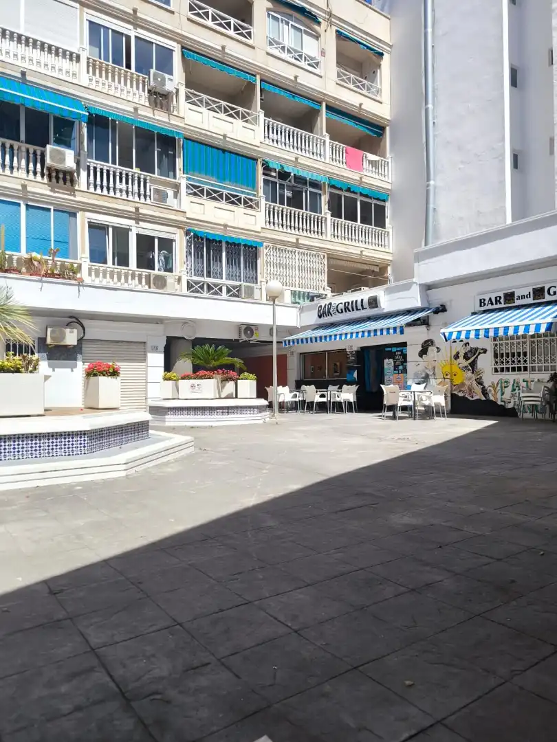 Geschaftsraum zum Verkauf in Torrevieja mit Klimaanlage