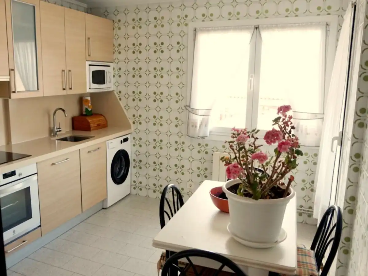 Piso en venta en Kandela Zubieta Kalea, 31, Centro Urbano - Hirigunea Cocina de Piso en venta en Leioa con Terraza y Balcón