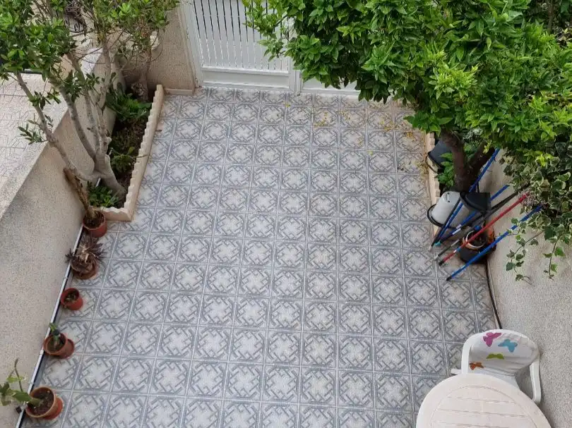 Einfamilien-Reihenhaus zur Miete in Calle Río Sena, 12, Los Cuarteros Terrasse von Einfamilien-Reihenhaus zur Miete in San Pedro del Pinatar mit Klimaanlage, Heizung und Privatgarten
