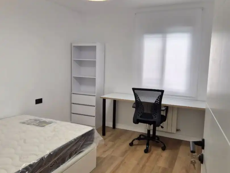 Flat for rent in Carrer d'Abén al Abbar, 9, Albors Flat for rent in Carrer d'Abén al Abbar, 9, Albors