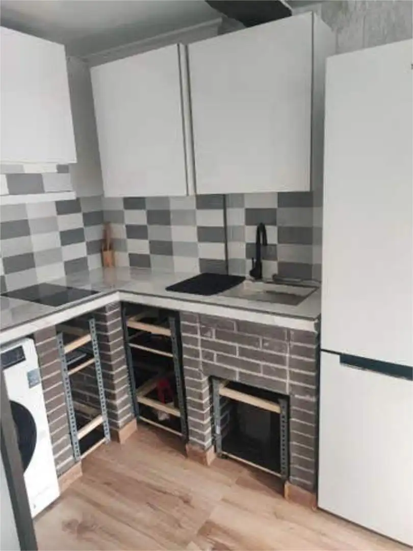 Loft de alquiler en Los Ángeles - Cruz de Caravaca Cocina de Loft de alquiler en Almería con Calefacción, Terraza y Amueblado