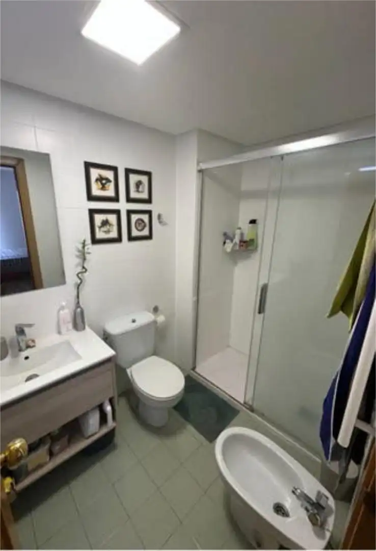 Bathroom of Flat for sale in Zaragoza  with Heating and Terrace