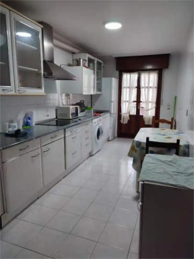 Cocina de Piso en venta en Valle de Mena con Terraza