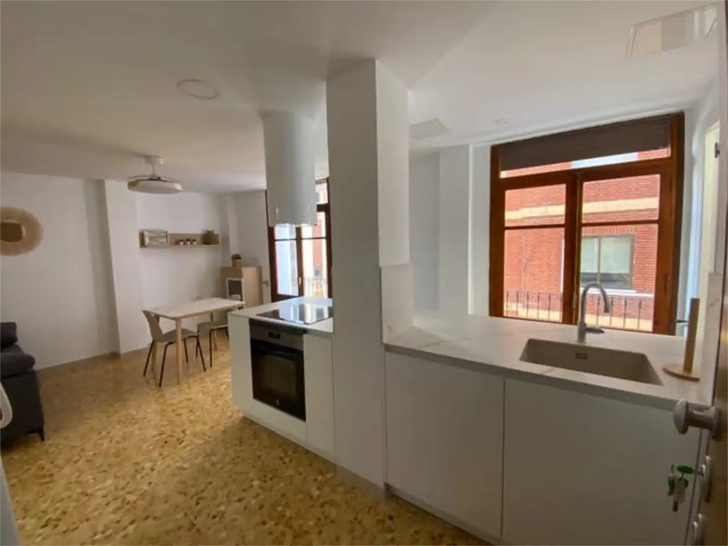 Wohnung zum Verkauf in La Vila Küche von Wohnung zum Verkauf in Alzira mit Terrasse