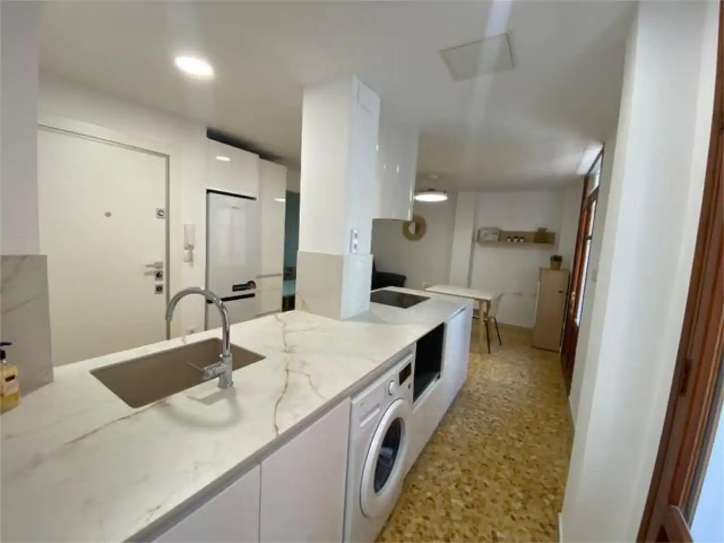 Wohnung zum Verkauf in La Vila Küche von Wohnung zum Verkauf in Alzira mit Terrasse