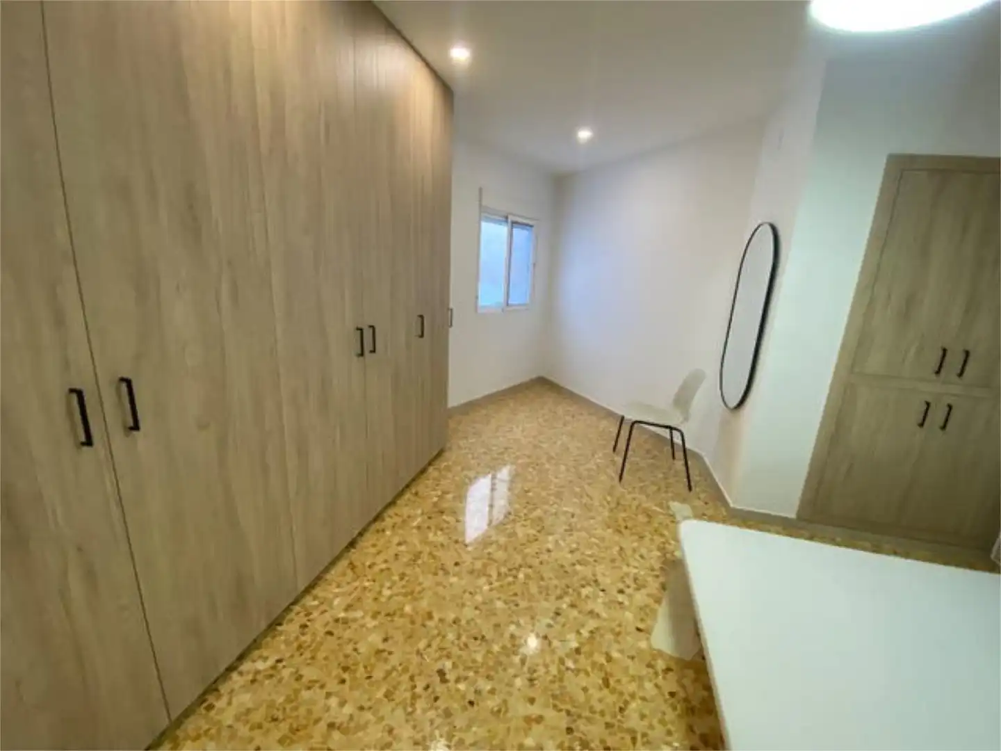 Wohnung zum Verkauf in La Vila Wohnung zum Verkauf in Alzira mit Terrasse