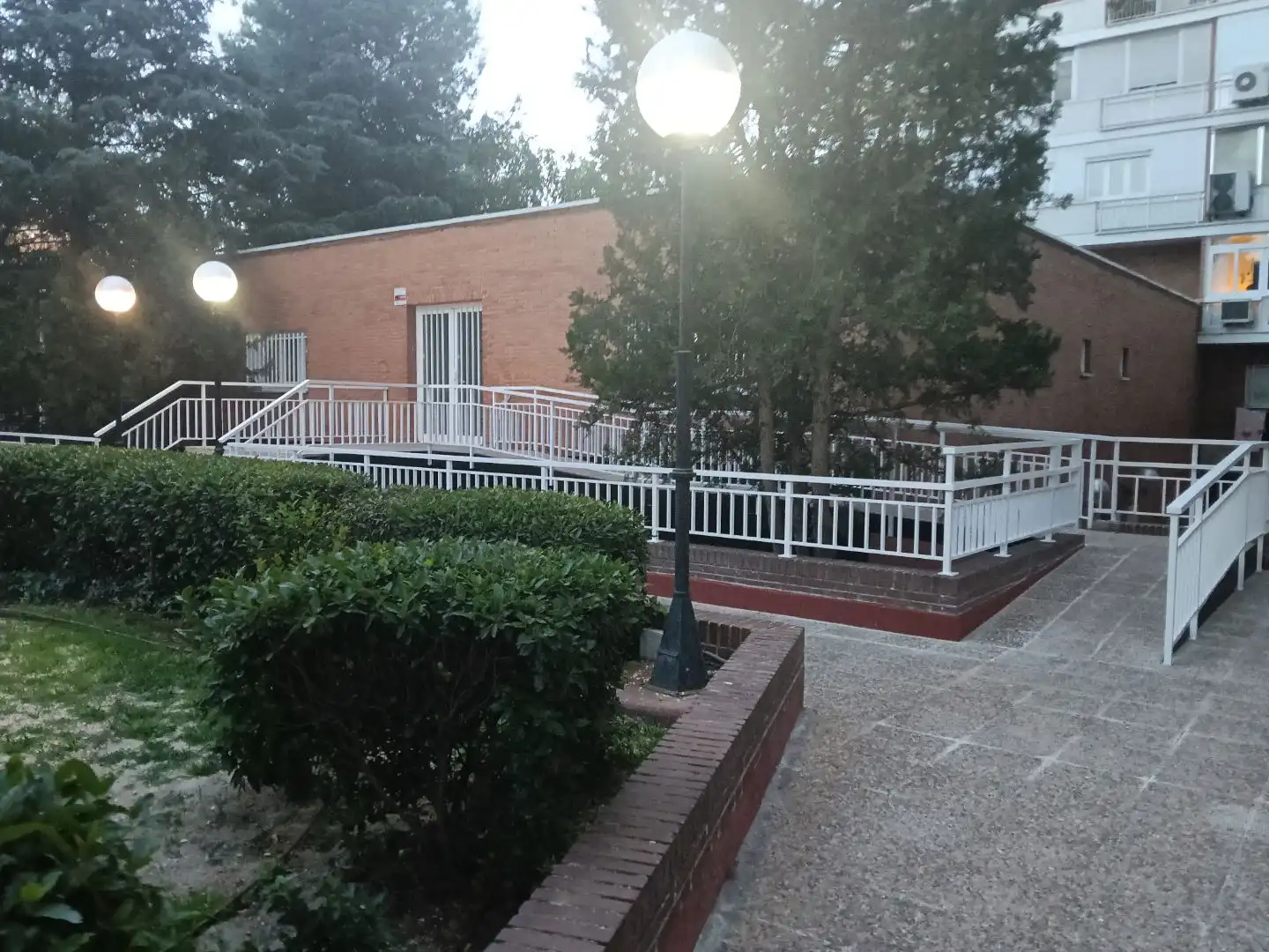 Exterior view of Flat for sale in  Madrid Capital  with Terrace and Swimming Pool