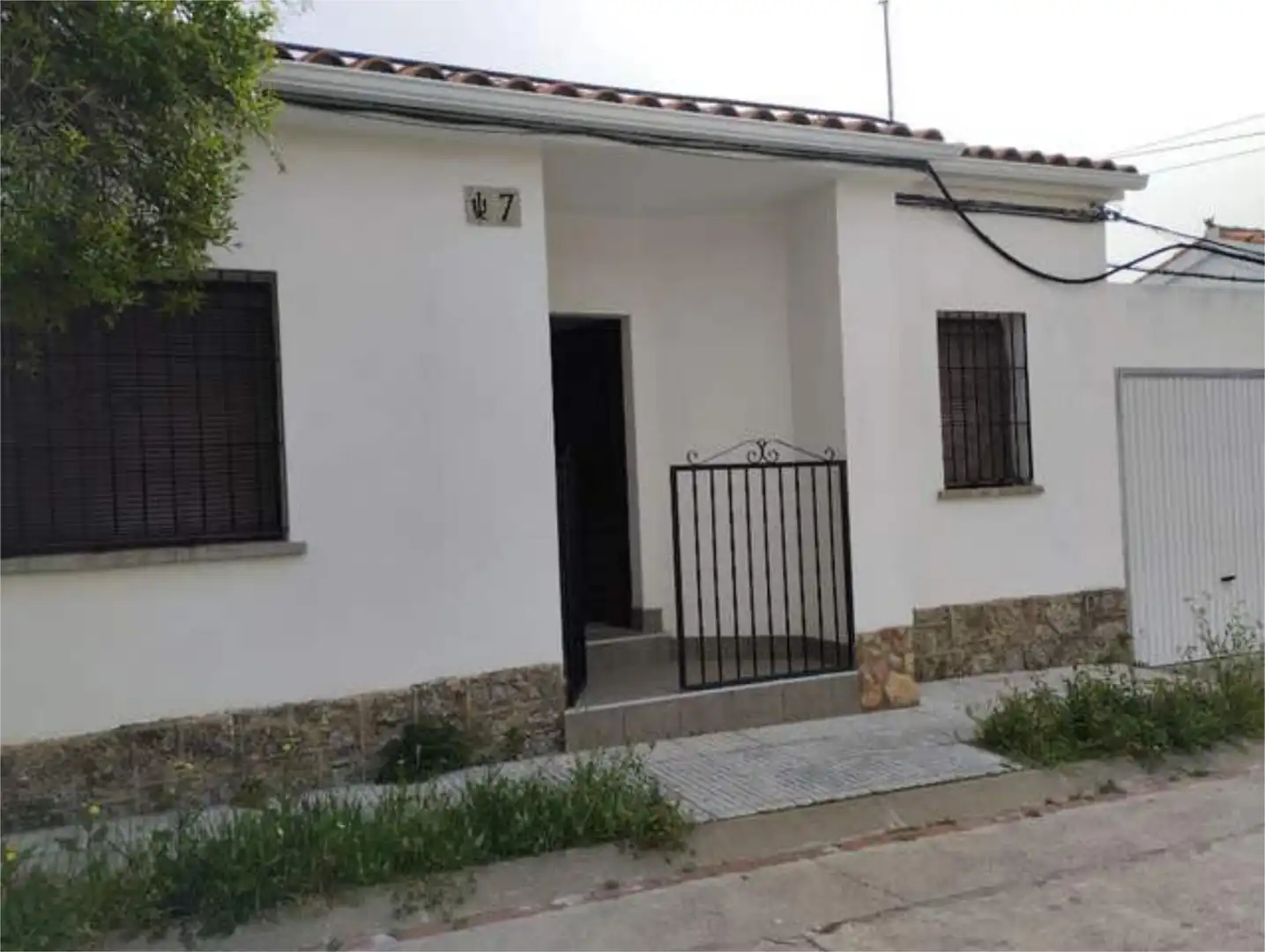 Exterior view of Houses for rent in Casar de Cáceres  with Terrace, Storage room and Furnished