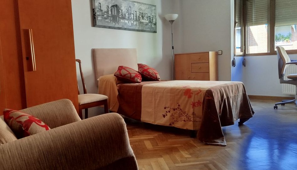 Habitació a Paseo de Los Olivos, 53, Puerta del Ángel, Madrid Capital - imatge 1 Foto 1 de Habitació a Paseo de Los Olivos, 53, Puerta del Ángel, Madrid Capital