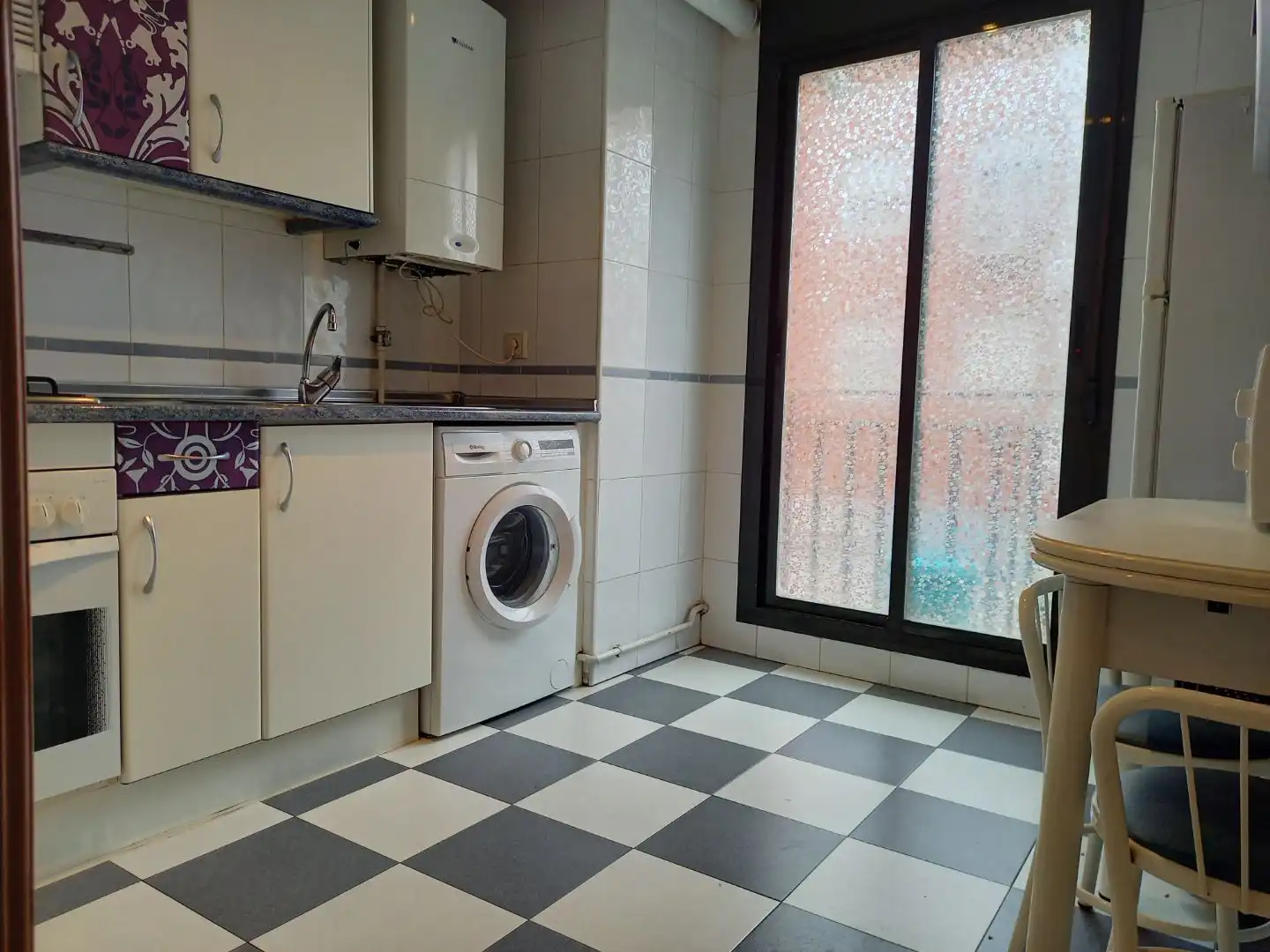 Kitchen of Flat for rent in Madrid  with Heating, Private garden and Terrace