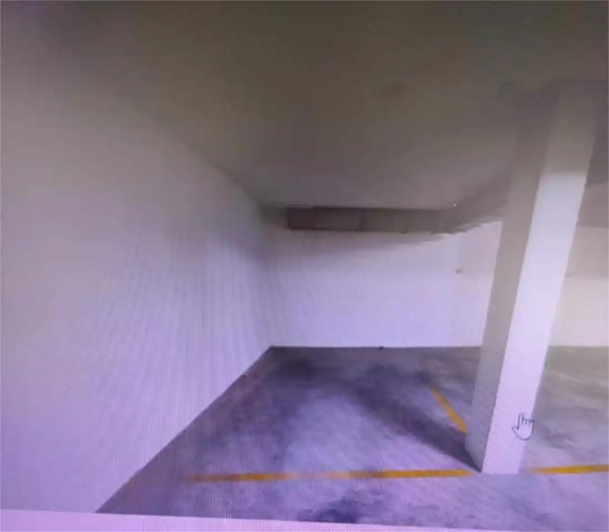 Garage for rent in Ador Parking of Garage for rent in Ador