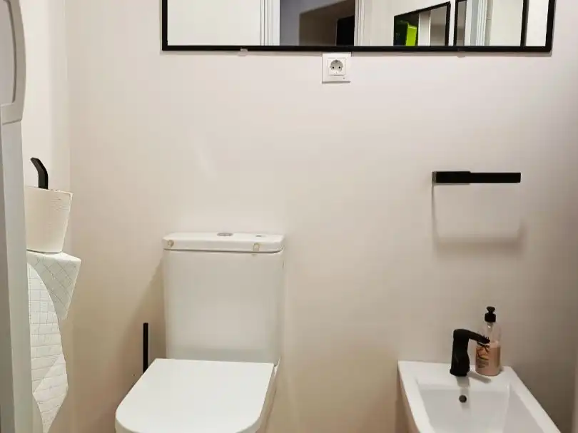 Apartamento de alquiler en Calle Virgen de las Injurias, 8, Goteta Baño de Apartamento de alquiler en Alicante / Alacant con Aire acondicionado, Calefacción y Parquet