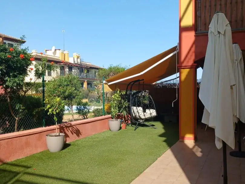 Terraza de Planta baja en venta en Ayamonte con Calefacción, Jardín privado y Parquet
