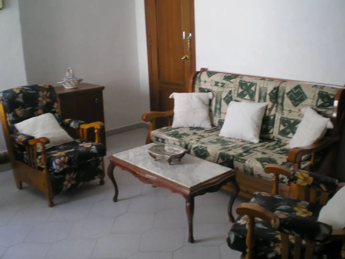Casa adosada en venda a Calle Lorenzo Irisarri, 23, Constantina Sala d'estar de Casa adosada en venda en Constantina amb Terrassa