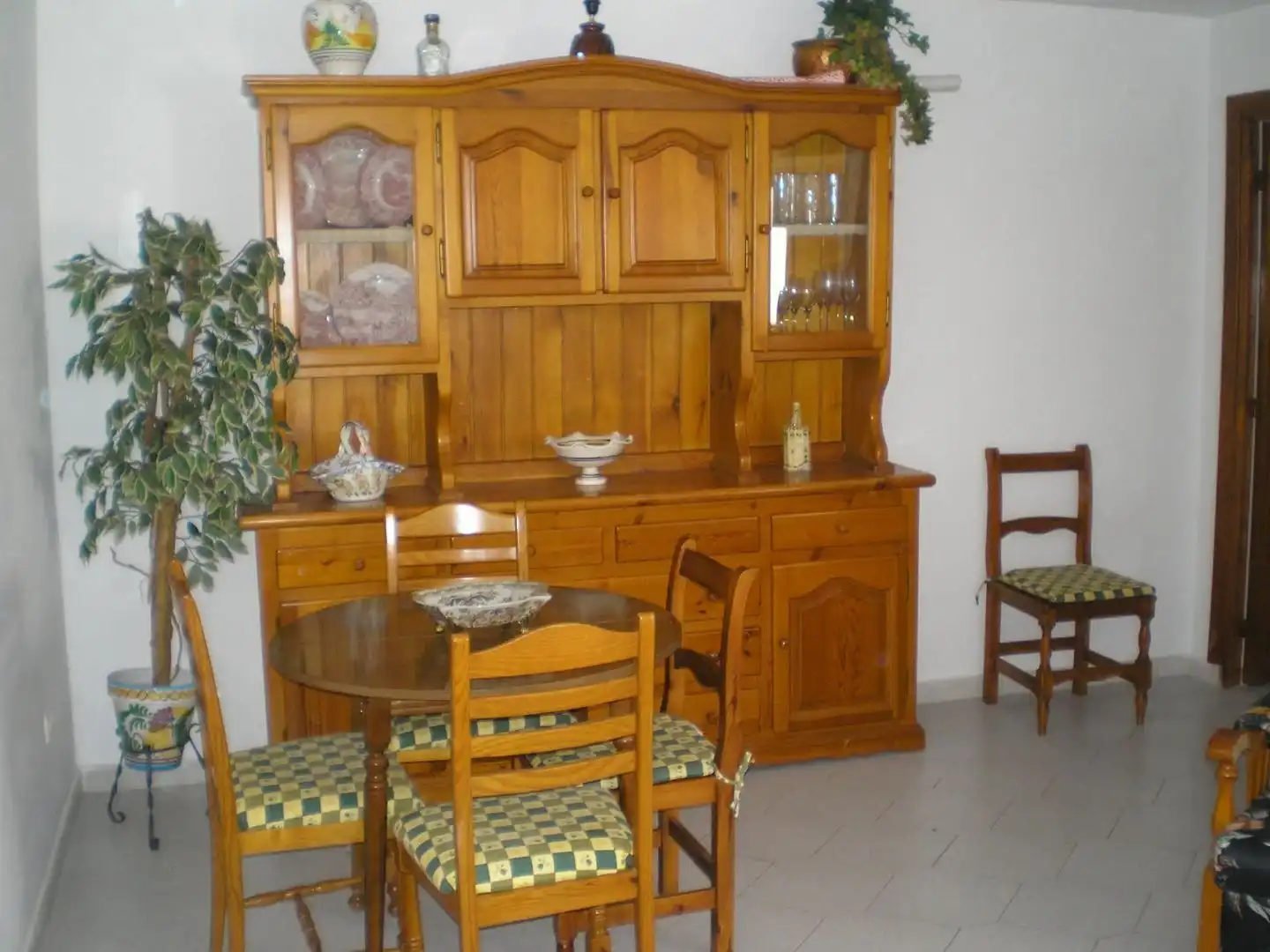 Casa adosada en venda a Calle Lorenzo Irisarri, 23, Constantina Menjador de Casa adosada en venda en Constantina amb Terrassa