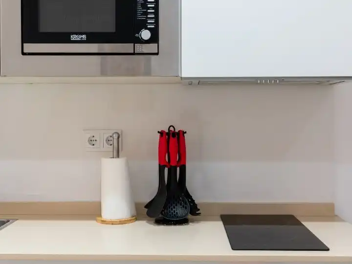 Apartament de lloguer a Calle San Bernardo, 24, San Bernardo Cuina de Apartament de lloguer en Sevilla amb Aire condicionat, Calefacció i Parquet