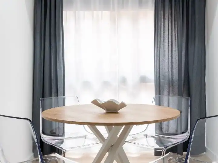 Apartament de lloguer a Calle San Bernardo, 24, San Bernardo Menjador de Apartament de lloguer en Sevilla amb Aire condicionat, Calefacció i Parquet