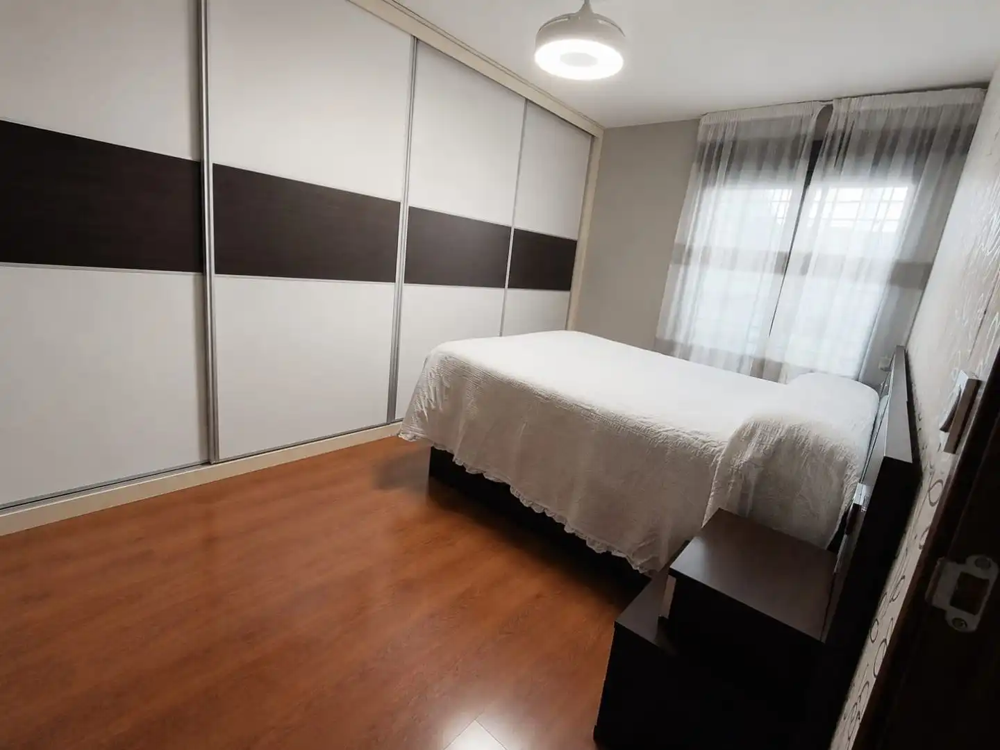Wohnung zum Verkauf in Calle Palencia, 23, Las Tres Cruces Schlafzimmer von Wohnung zum Verkauf in Armilla mit Klimaanlage