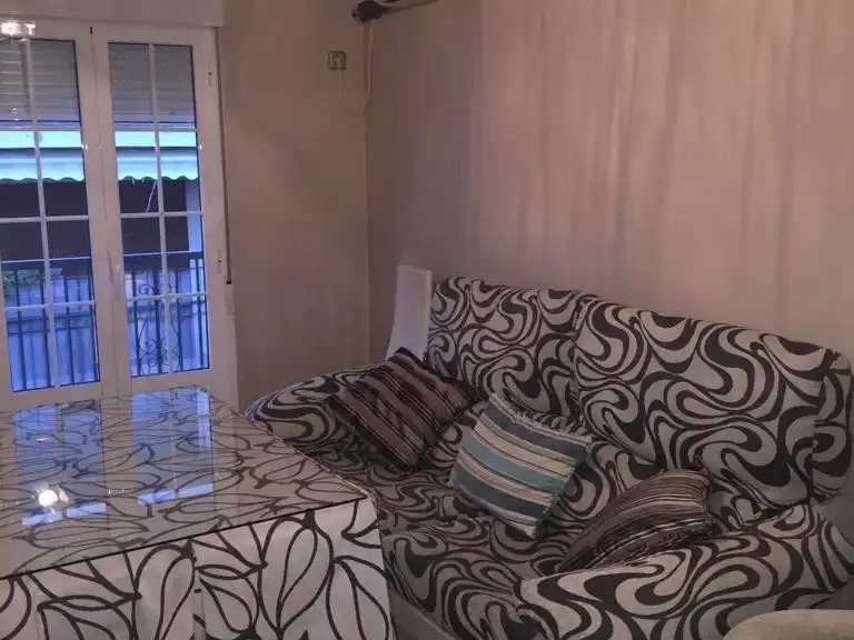 Sala de estar de Piso de alquiler en Jaén con Aire acondicionado, Calefacción y Parquet