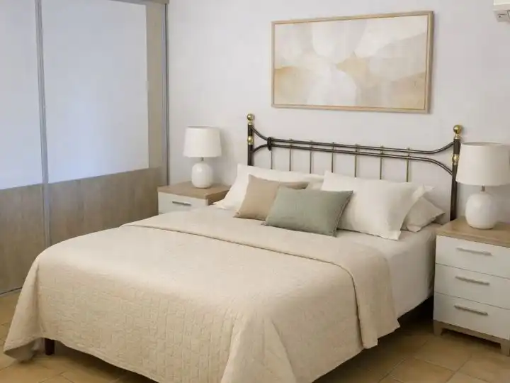 Einfamilien-Reihenhaus zum Verkauf in Carrer del Pont, 6, La Bisbal d'Empordà Schlafzimmer von Einfamilien-Reihenhaus zum Verkauf in La Bisbal d'Empordà mit Klimaanlage, Heizung und Privatgarten