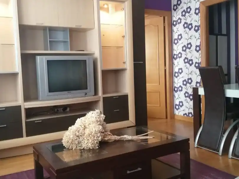 Living room of Flat for rent in Valverde de la Virgen  with Terrace, Storage room and Furnished