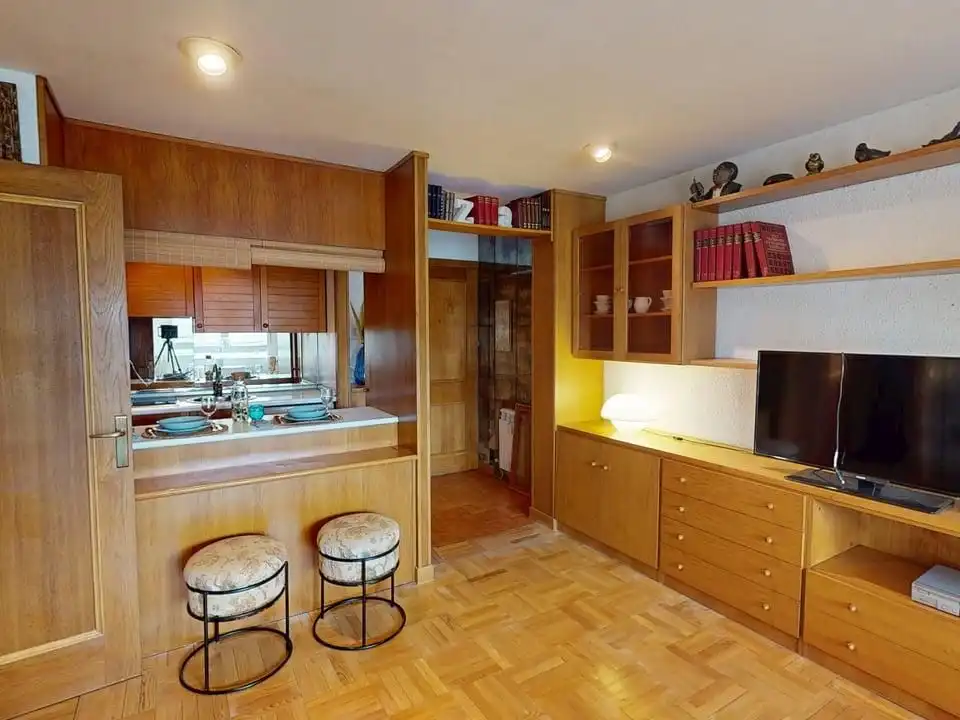 Pis en venda a Calle Cardenal Benlloch, 3, Villa Pilar Cuina de Pis en venda en Burgos amb Calefacció, Parquet i Moblat