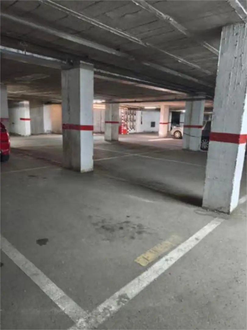 Parking of Garage for rent in Alcalá de Guadaira