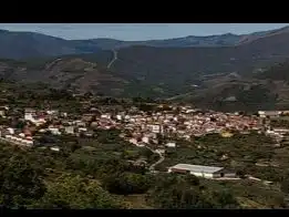 Vista exterior de Casa adosada en venda en Casar de Palomero amb Terrassa, Moblat i Balcó