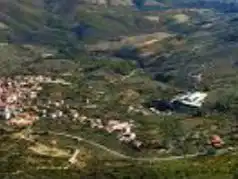 Vista exterior de Casa adosada en venda en Casar de Palomero amb Terrassa, Moblat i Balcó