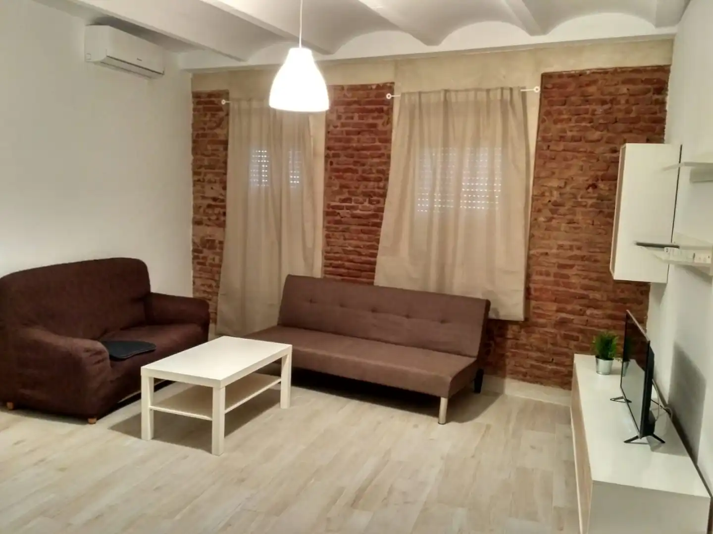 Apartments for rent in Calle Navaconcejo, 4, Miralvalle - Av. Virgen del Puerto - La Data Apartments for rent in Calle Navaconcejo, 4, Miralvalle - Av. Virgen del Puerto - La Data