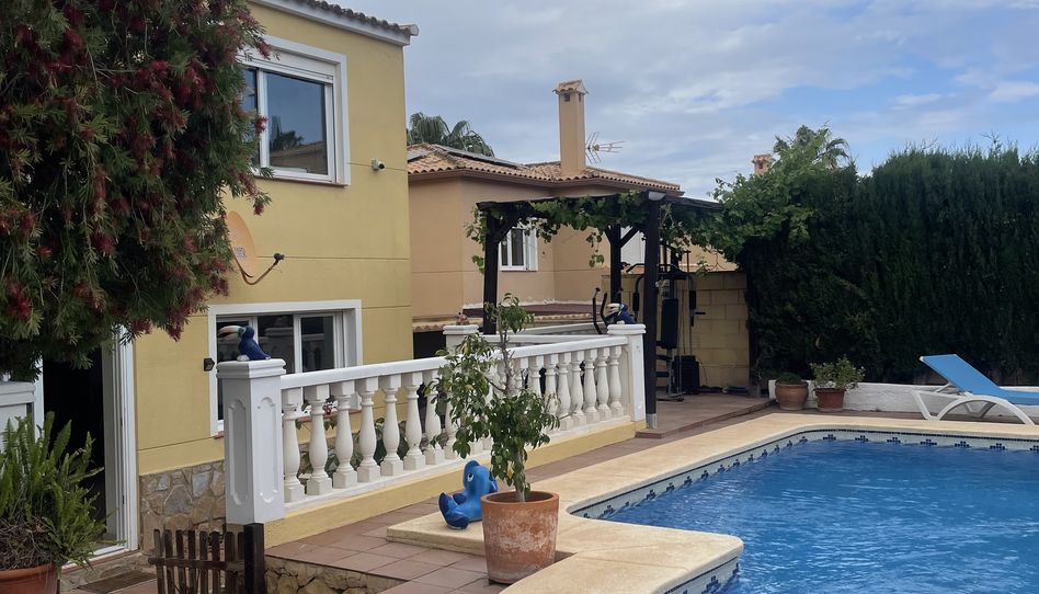 Casa o chalet en venta en Carrer Serra de la Fontfreda, 5, Escandinavia - Cautivador, L'Alfàs del Pi - imagen 1 Foto 1 de Casa o chalet en venta en Carrer Serra de la Fontfreda, 5, Escandinavia - Cautivador, L'Alfàs del Pi