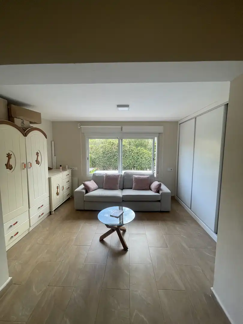 Casa o chalet en venta en Carrer Serra de la Fontfreda, 5, Escandinavia - Cautivador Sala de estar de Casa o chalet en venta en L'Alfàs del Pi con Aire acondicionado, Terraza y Piscina