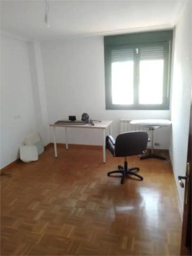 Einfamilien-Reihenhaus zur Miete in Salamanca Capital Einfamilien-Reihenhaus zur Miete in Salamanca Capital