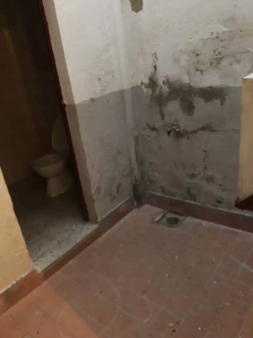 Casa adosada en venda a Avenida Colón, 54, Garrovillas de Alconétar Bany de Casa adosada en venda en Garrovillas de Alconétar amb Terrassa i Balcó