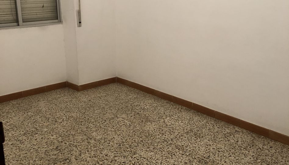 Casa adosada en venda a Avenida Colón, 54, Garrovillas de Alconétar, Cáceres - imatge 1 Foto 1 de Casa adosada en venda a Avenida Colón, 54, Garrovillas de Alconétar, Cáceres