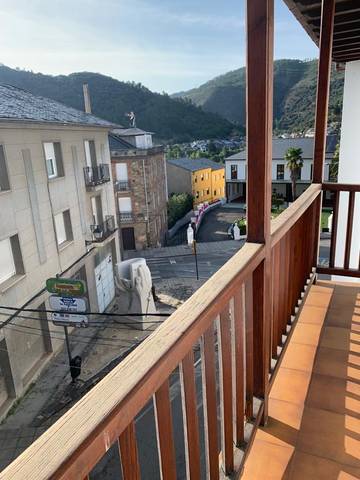 Piso en Alquiler en Calle Balderia, 7 en Villafranca del Bierzo