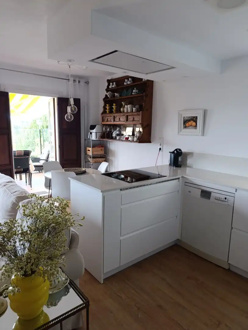 Casa o xalet en venda a El Puente, 45, Loredo Cuina de Casa o xalet en venda en Ribamontán al Mar amb Calefacció, Jardí privat i Parquet