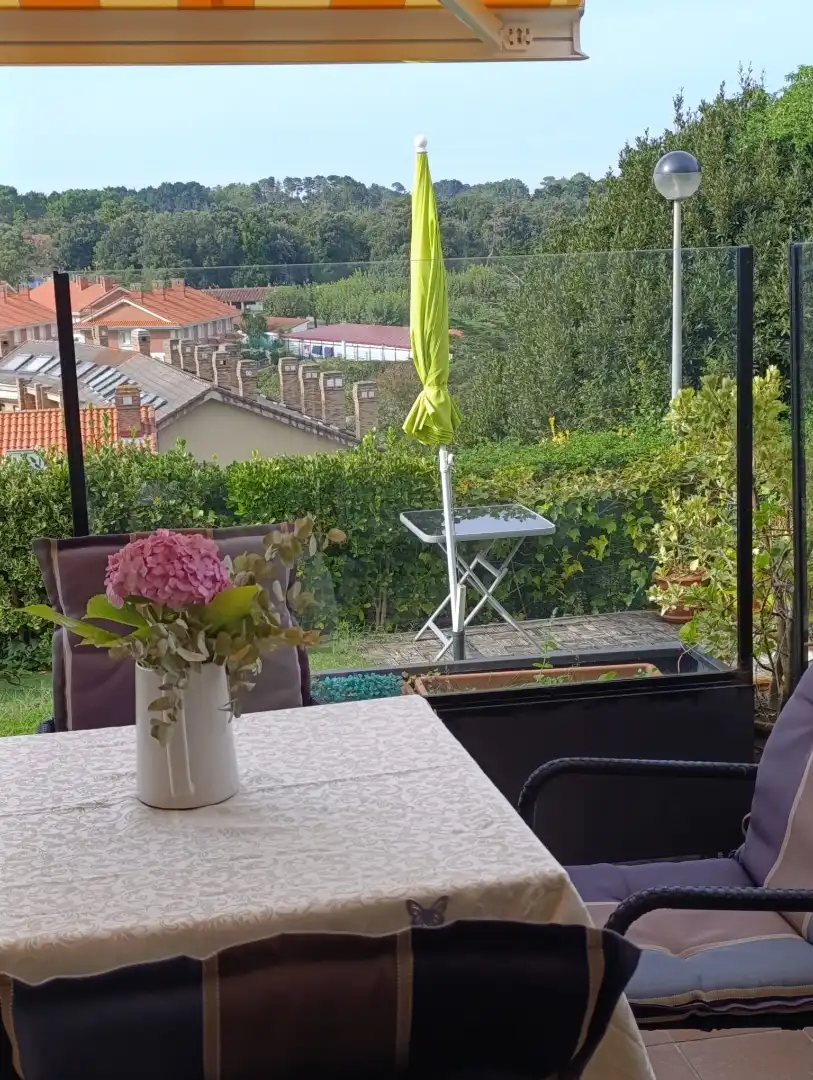 Casa o xalet en venda a El Puente, 45, Loredo Terrassa de Casa o xalet en venda en Ribamontán al Mar amb Calefacció, Jardí privat i Parquet
