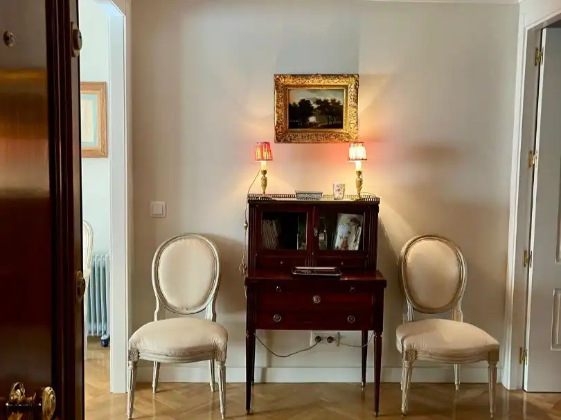 Piso en venta en Nueva España Comedor de Piso en venta en Madrid con Aire acondicionado, Calefacción y Parquet