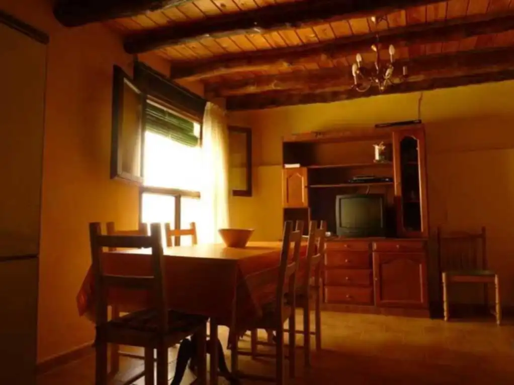 Casa adosada en venta en Calle Unica Osan, 26, Sardas - Puente de Sabiñánigo Comedor de Casa adosada en venta en Sabiñánigo
