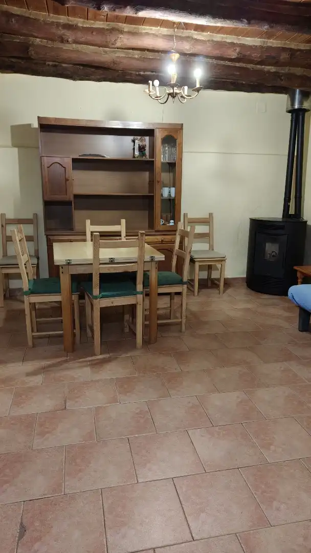 Casa adosada en venta en Calle Unica Osan, 26, Sardas - Puente de Sabiñánigo Comedor de Casa adosada en venta en Sabiñánigo