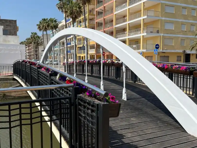 Pis en venda a Avinguda Mediterràni, 84, Nules Vista exterior de Pis en venda en Nules amb Aire condicionat, Terrassa i Moblat