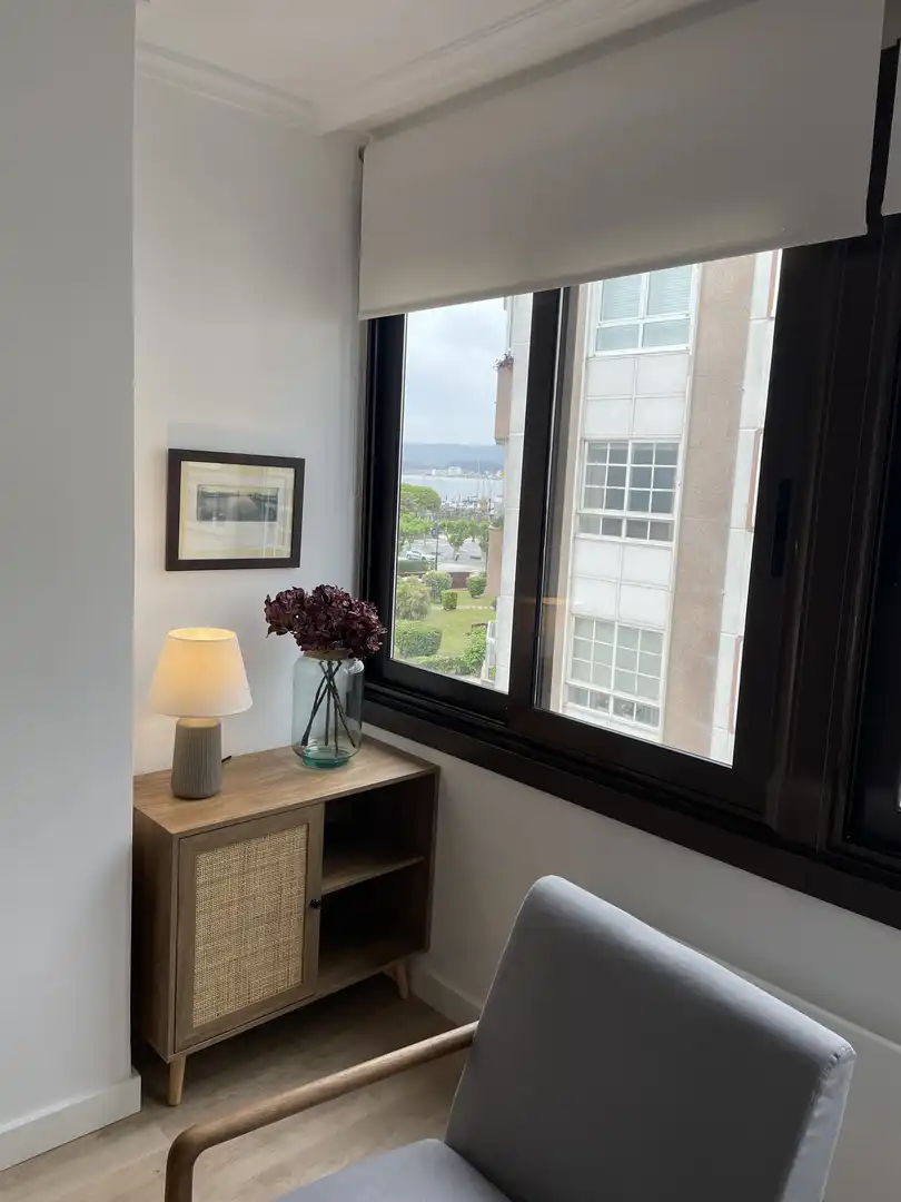 Schlafzimmer von Wohnung zur Miete in Baiona mit Heizung, Parkett und Abstellraum
