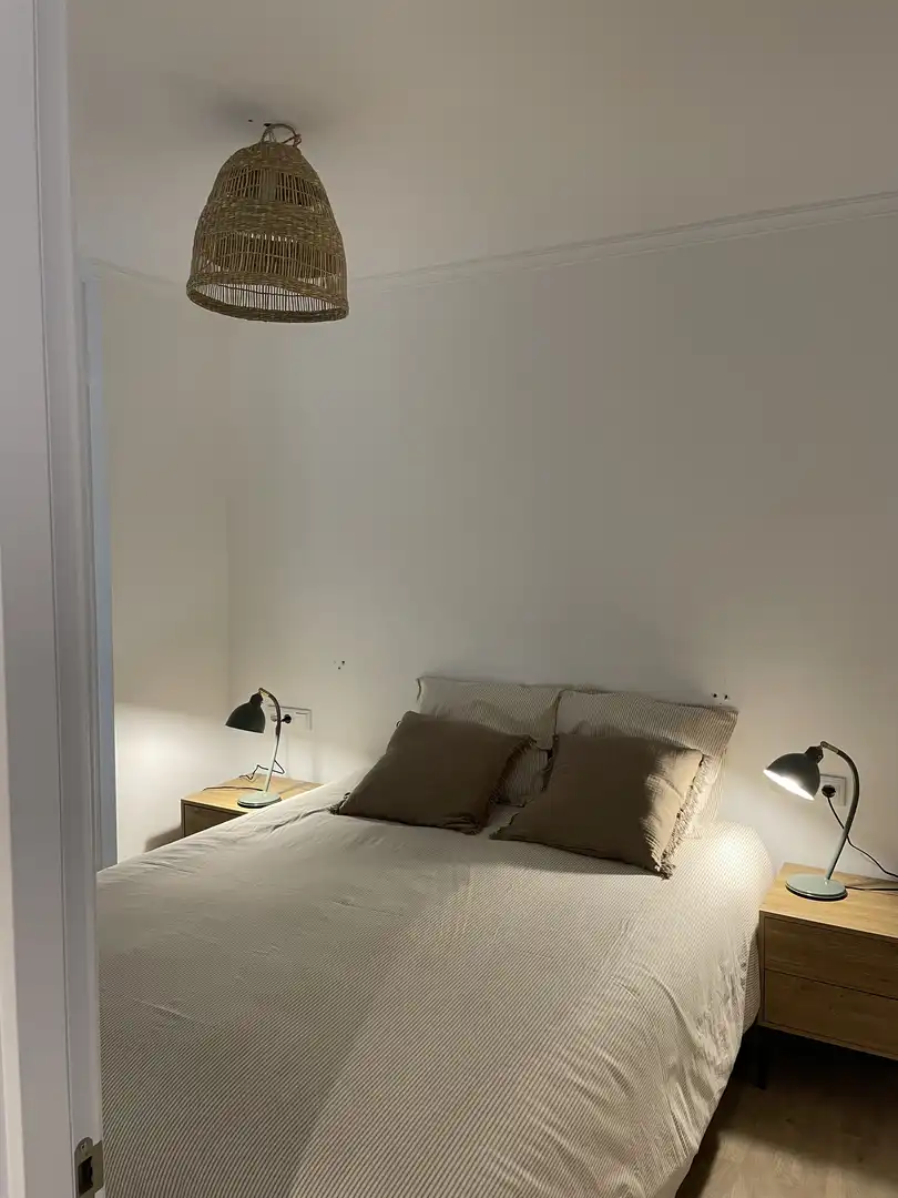 Schlafzimmer von Wohnung zur Miete in Baiona mit Heizung, Parkett und Abstellraum