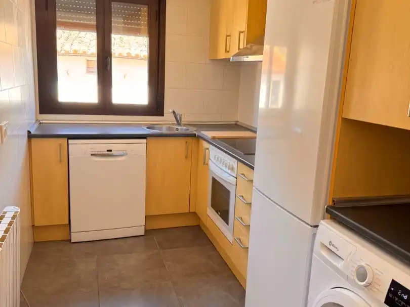 Flat for rent in Calle Almacabe, 1, Torrellas