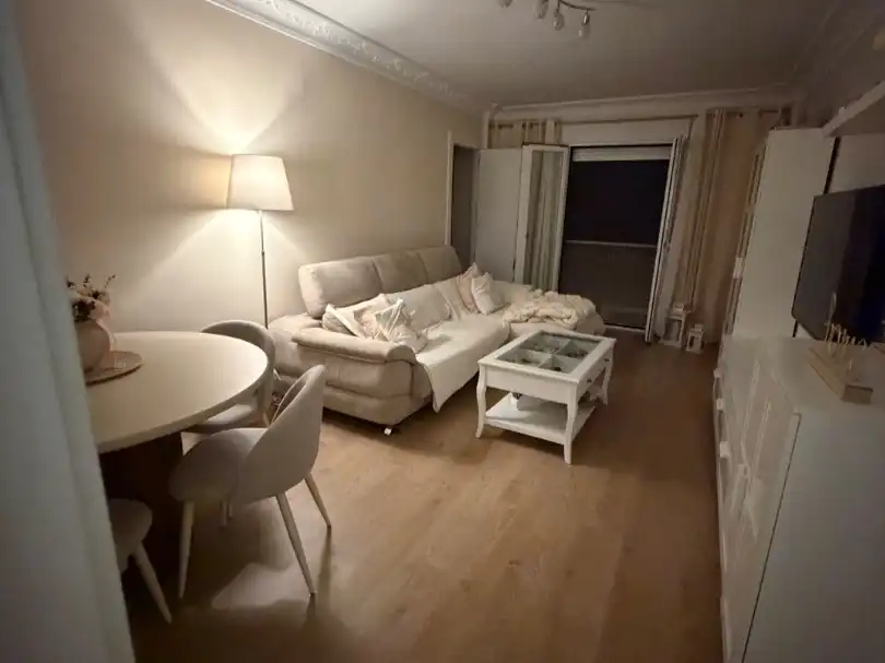 Flat for sale in Calle Ruedo, 2, Medina de Rioseco Living room of Flat for sale in Medina de Rioseco with Balcony