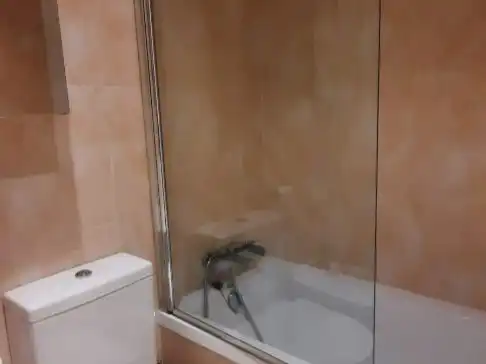 Wohnung zum Verkauf in Calle de Olleros, 9, Zamora Capital Badezimmer von Wohnung zum Verkauf in Zamora Capital mit Schwimmbad