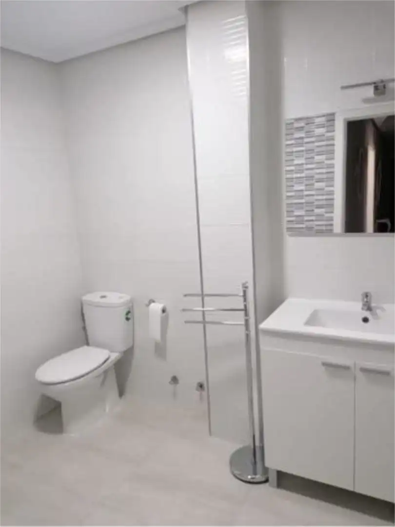 Piso de alquiler en Valdefresno Baño de Piso de alquiler en Valdefresno