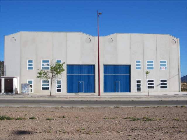 Nave industrial en Alquiler en San Félix